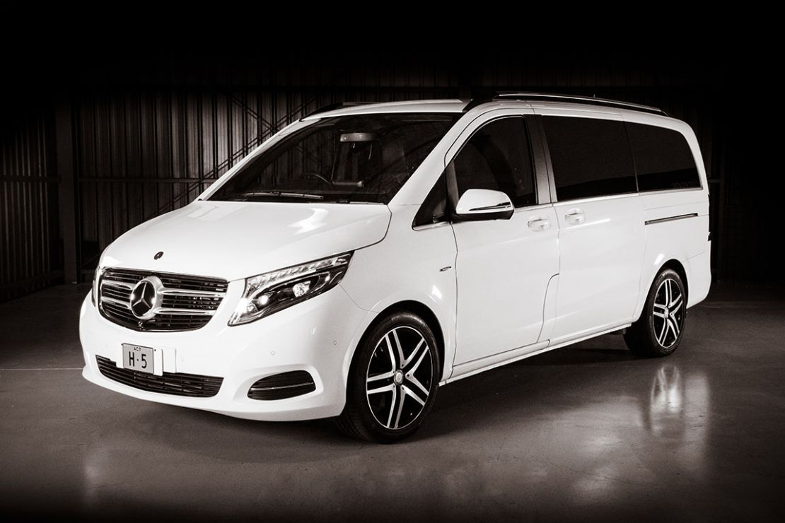 Mercedes Benz V Class Van - White - Valley Limousines